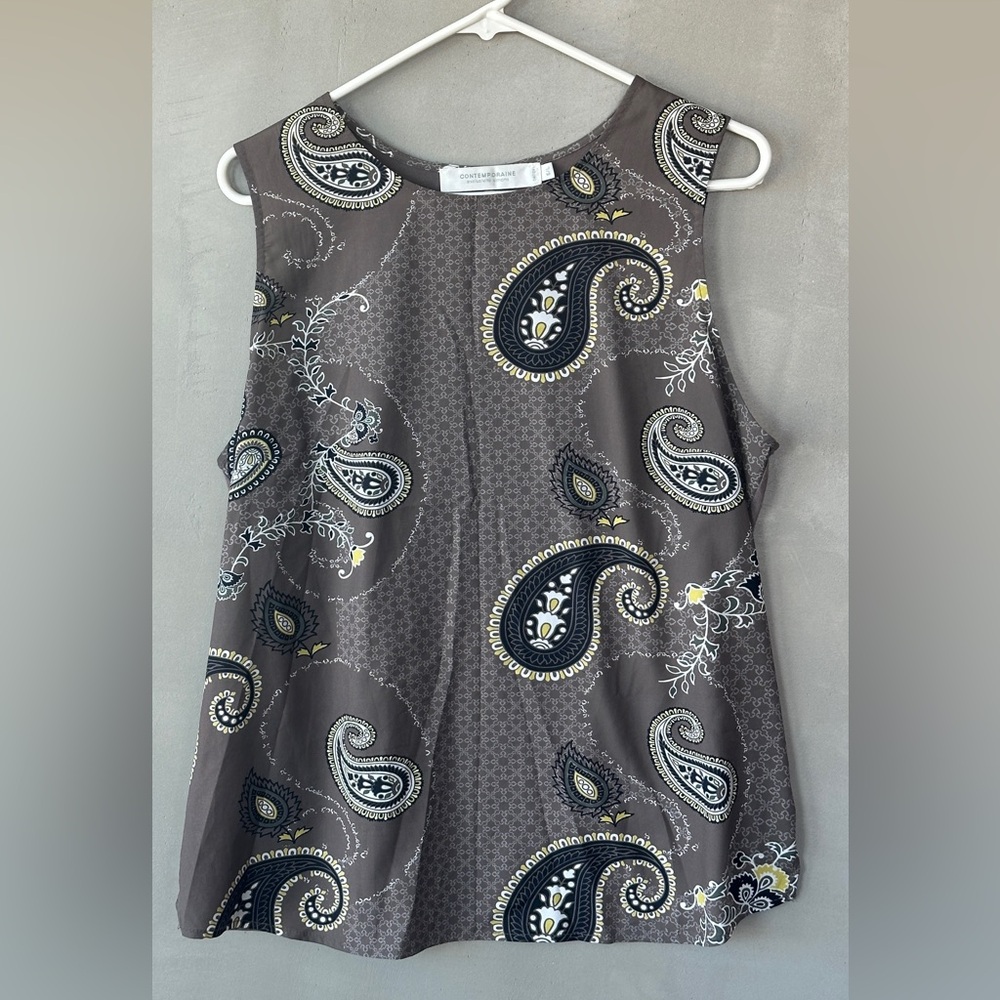 Paisley Sleeveless Blouse